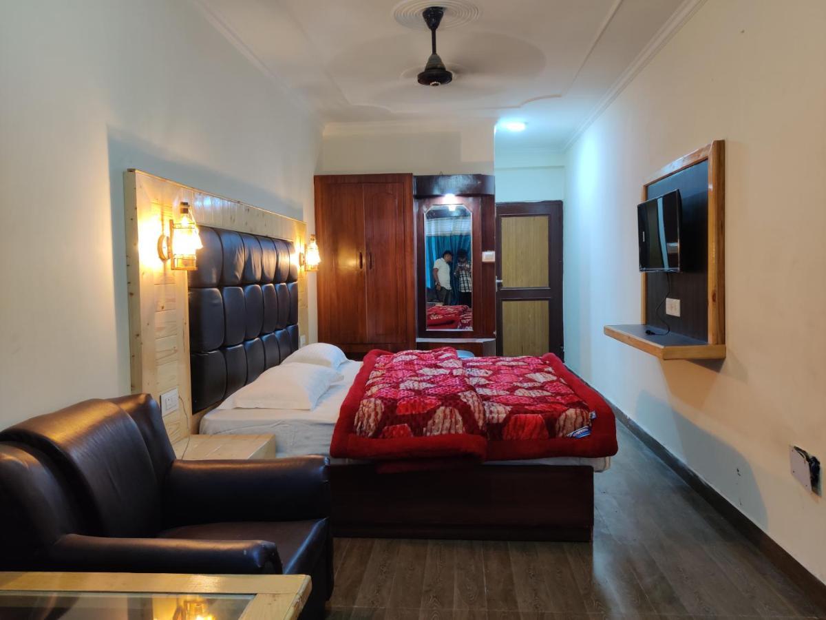 Hotel Hawa Mahal Manāli Zewnętrze zdjęcie