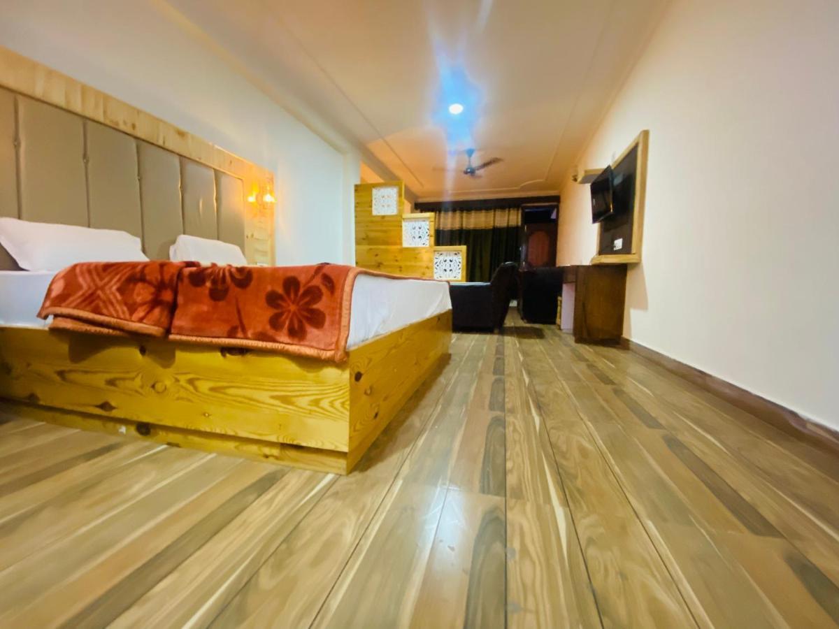 Hotel Hawa Mahal Manāli Zewnętrze zdjęcie