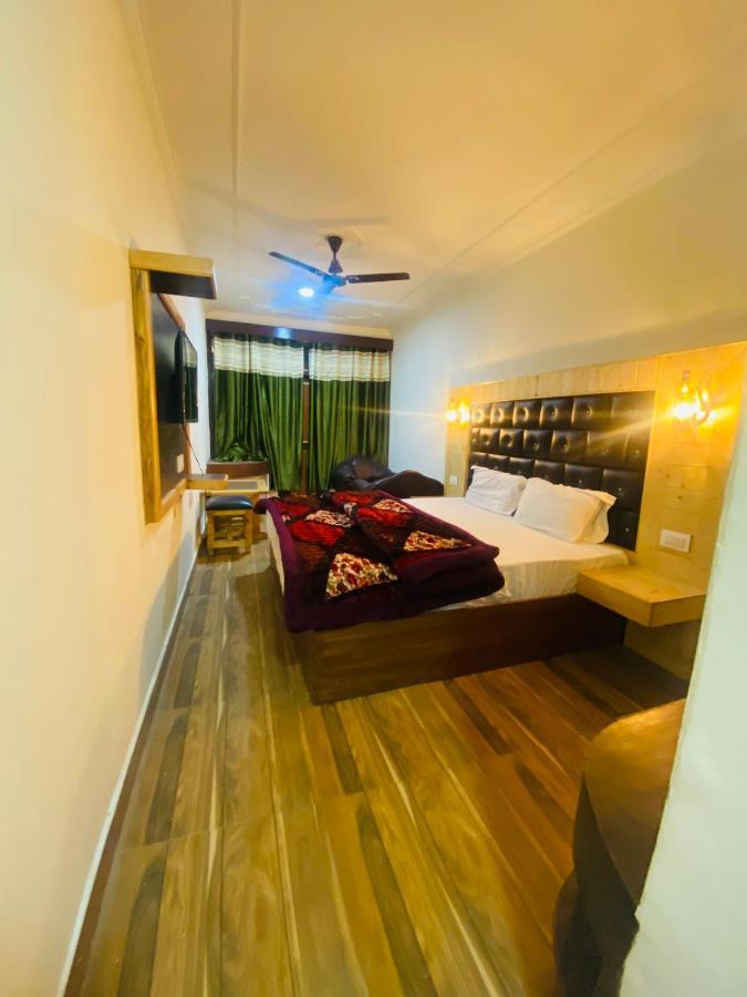 Hotel Hawa Mahal Manāli Zewnętrze zdjęcie