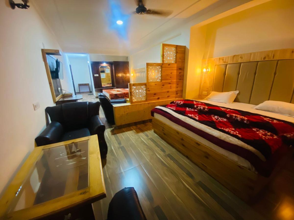 Hotel Hawa Mahal Manāli Zewnętrze zdjęcie