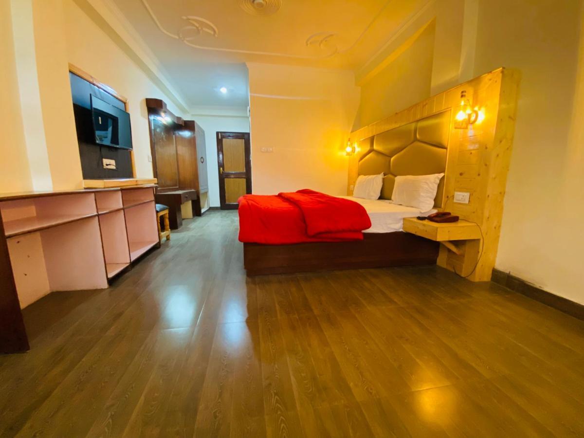 Hotel Hawa Mahal Manāli Zewnętrze zdjęcie